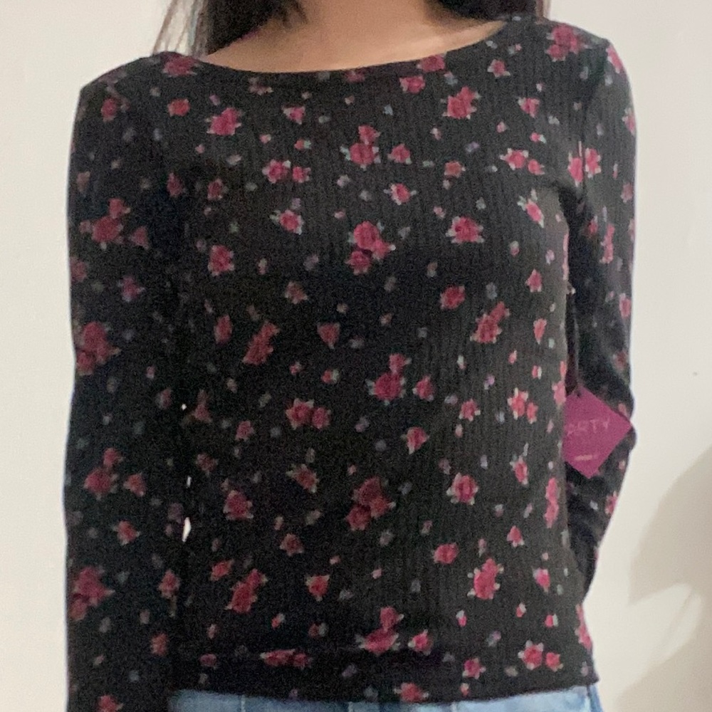 black pink floral long sleeve top